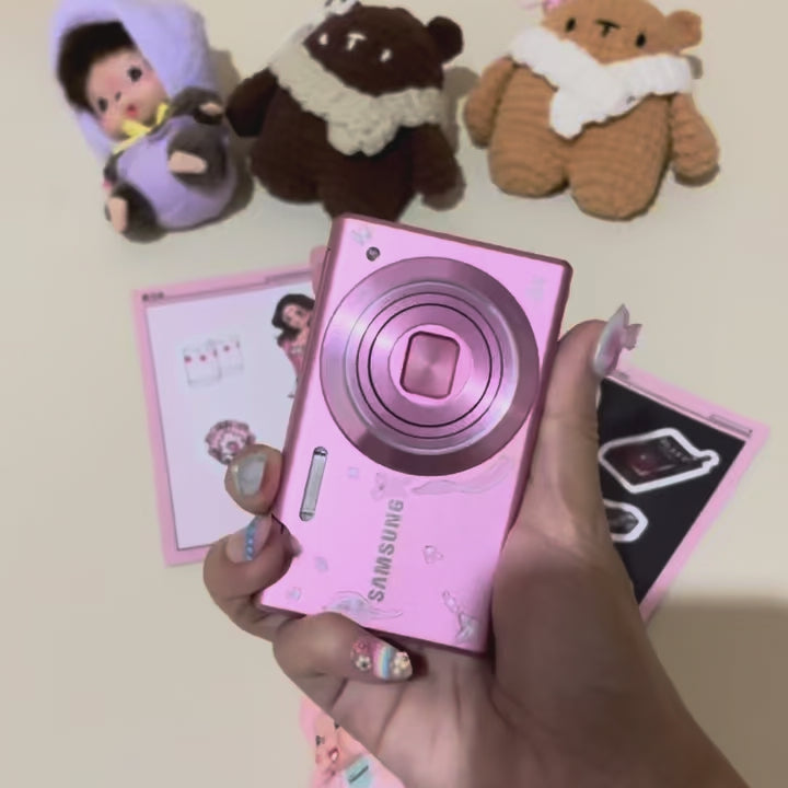 Samsung MV800f (Flip Screen)